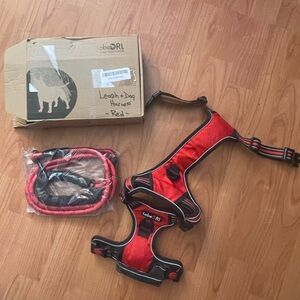 New Open Bx No-Pull Dog Safety Harness Adjustable Medium RED Matching Leash Tobi